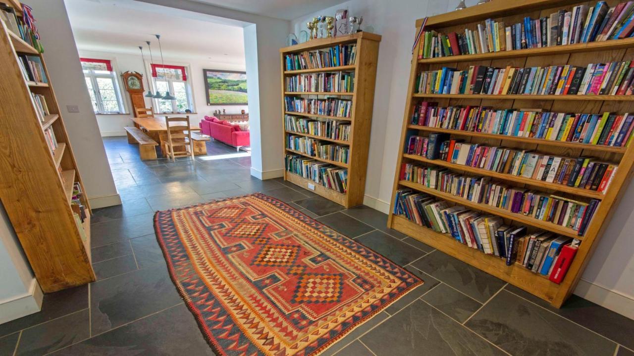 Crowborough Farm - Impressive & Sophisicated Home Surrounded By Unspoilt Countryside In Georgeham - Dog Friendly, Sleeps 14 Exterior photo